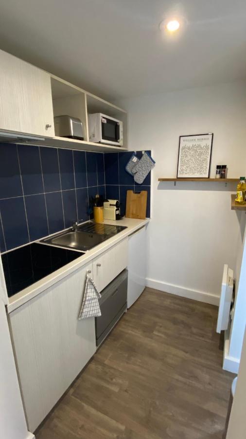 Apartment Joli 27m2 Terre D'ocre En Village En Camargue *