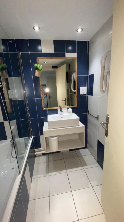 Apartment Joli 27m2 Terre D'ocre En Village En Camargue *